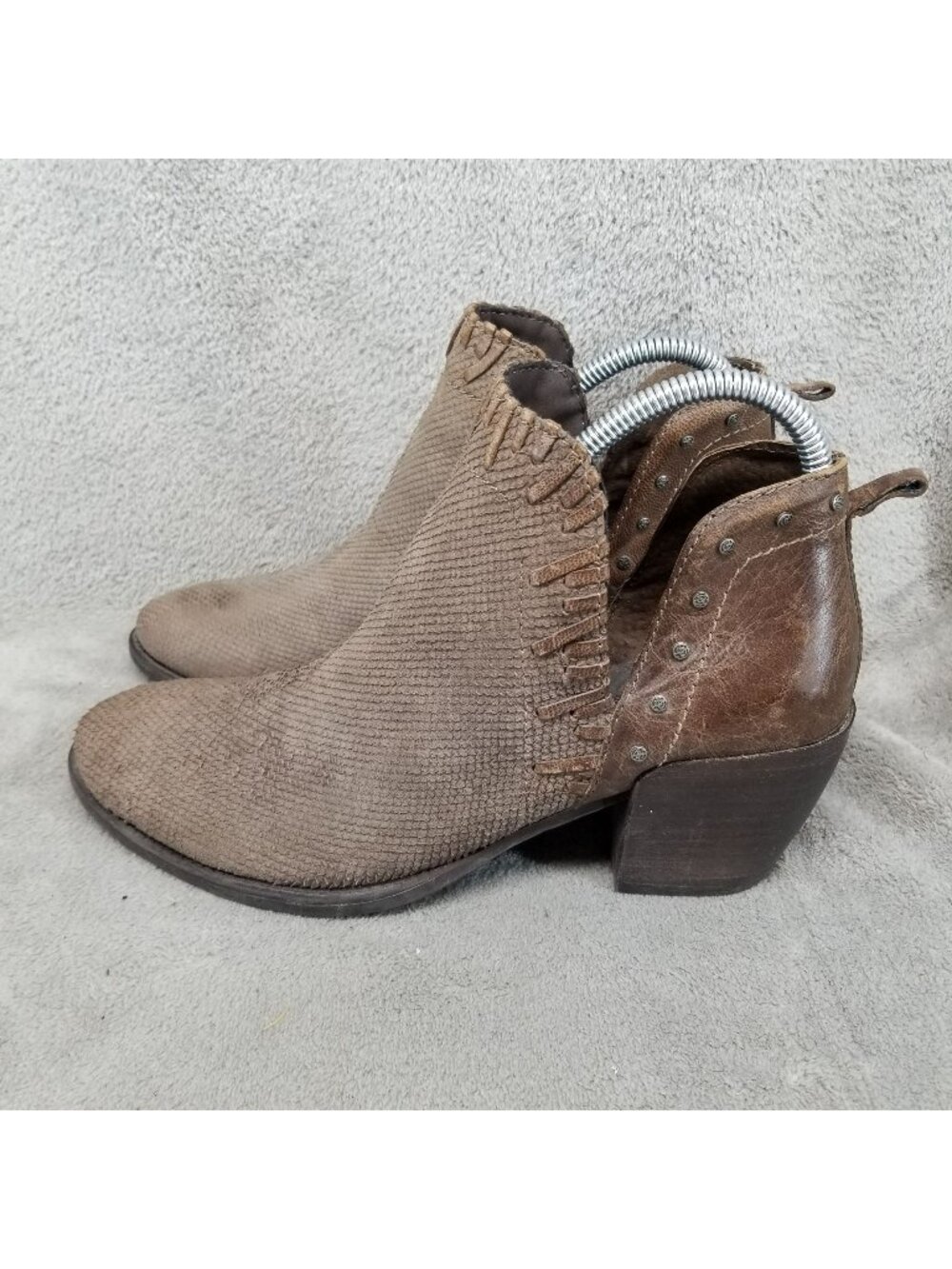 OTBT Shoes Womens Size 8 Santa Fe Brown Leather Zip Heel Ankle Boots *Read*